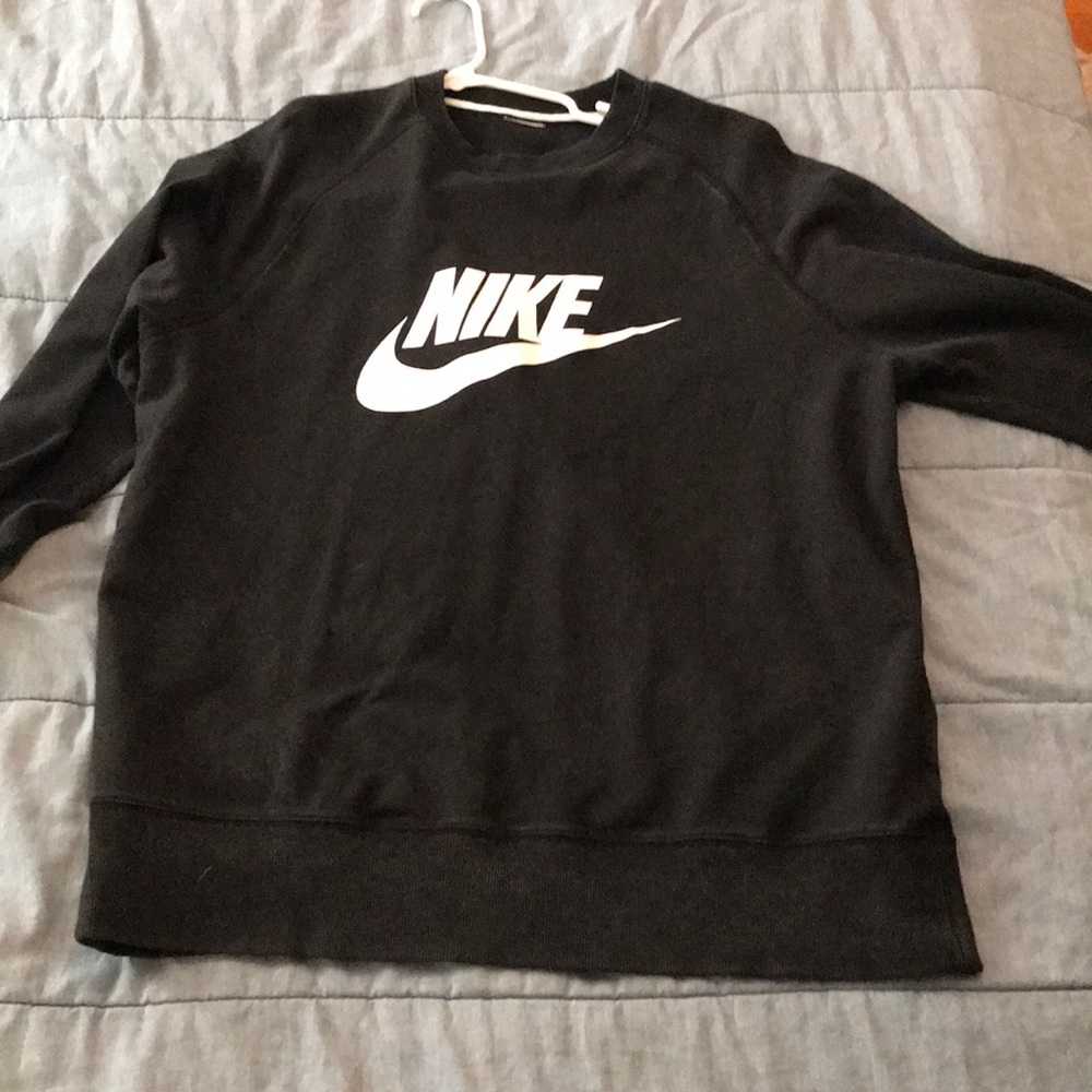 Nike crew sweater